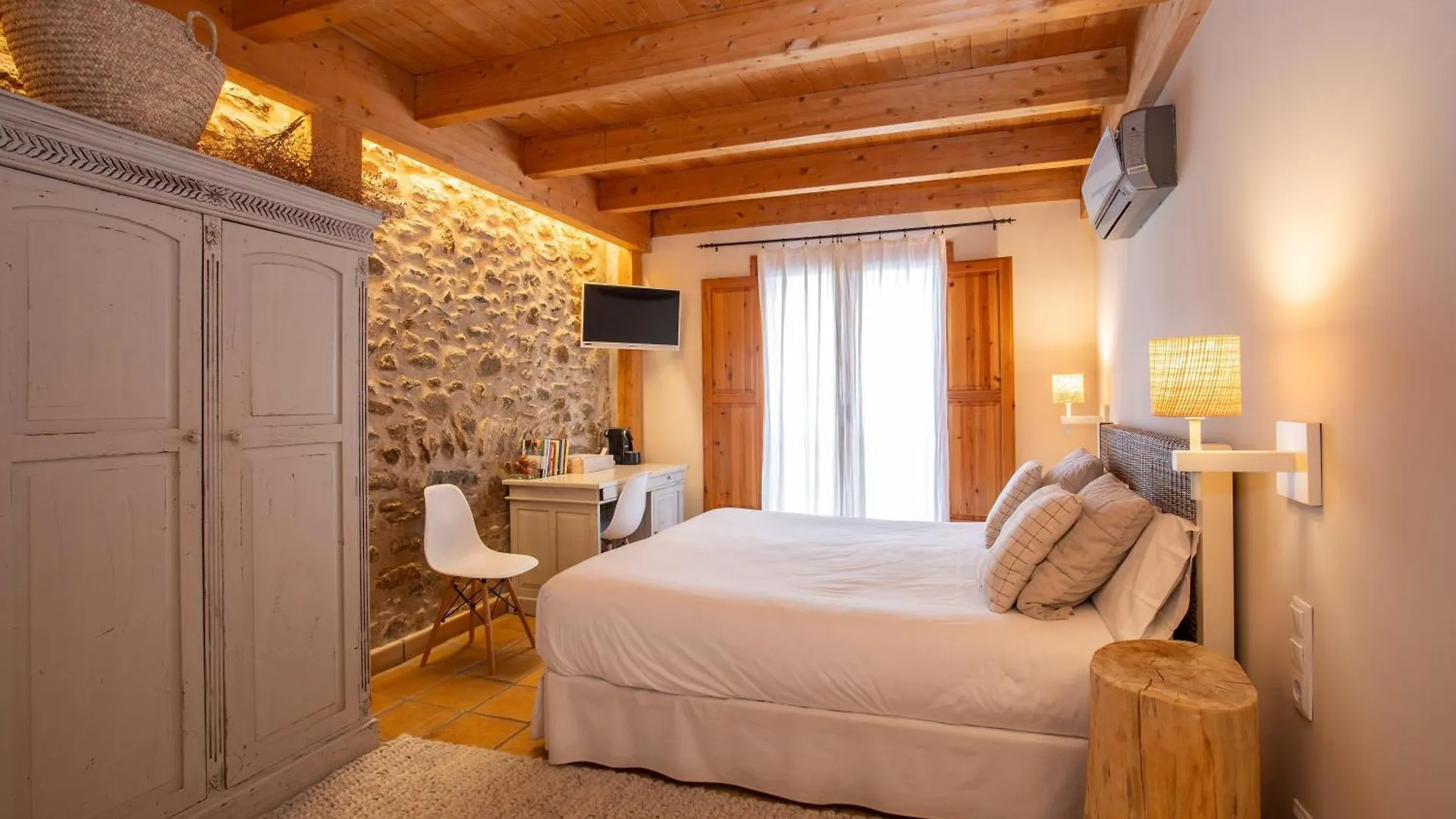 Hotel Boutique Niu De Sol - Designed For Adults Palau-Saverdera